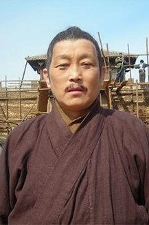 谭维亚